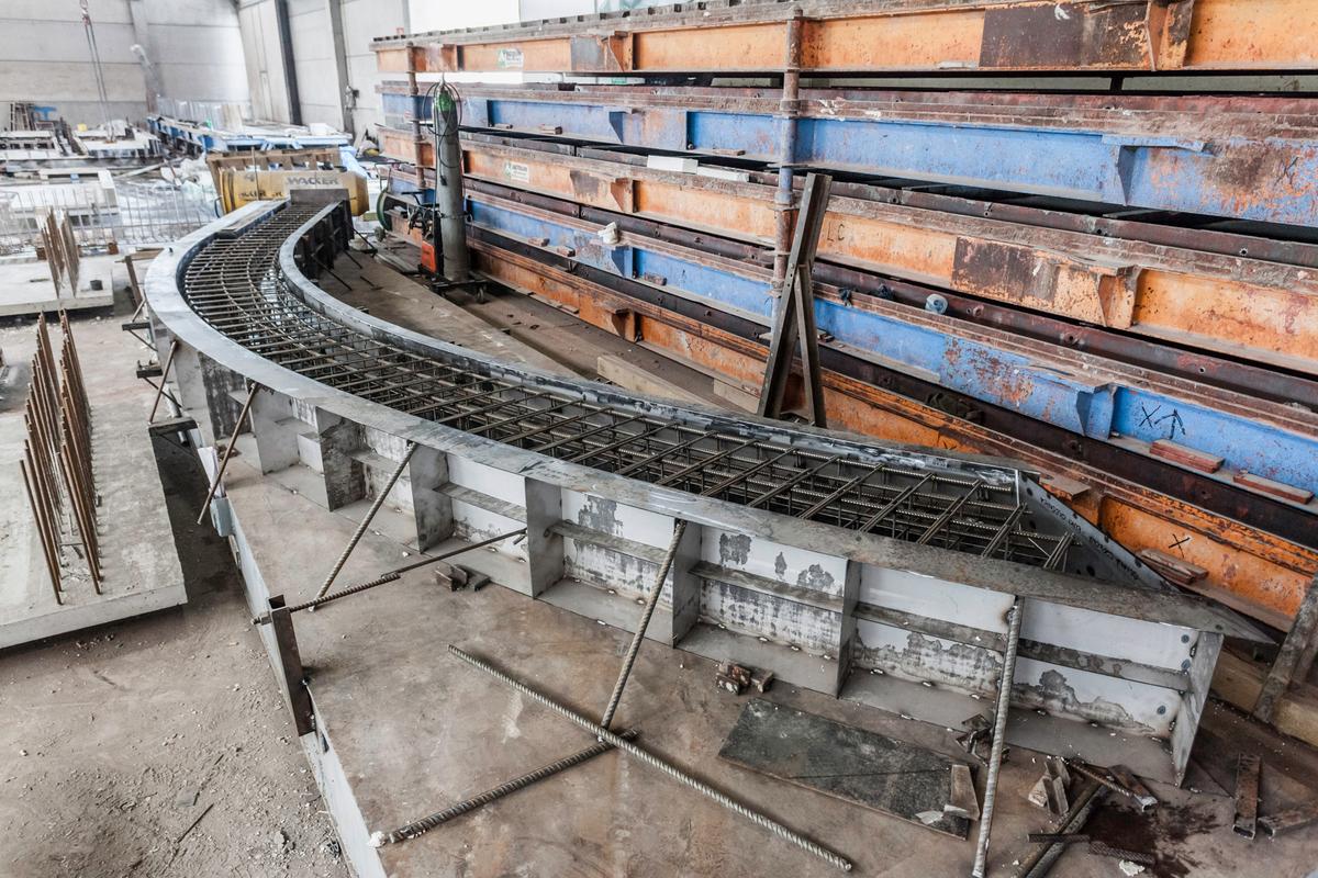 Forma stalowa, łukowa do produkcji prefabrykatu betonowego